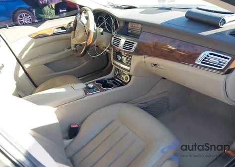 2013 Mercedes-Benz Cls 550 z USA, uszkodzony, nr VIN WDDLJ7DB6DA073135